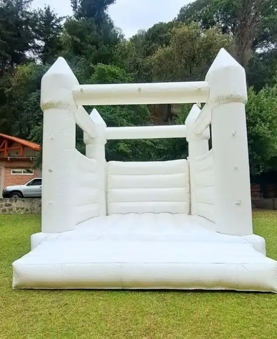 Inflable CASTILLO ELEGANCE, castillo blanco para fiestas con estilo elegante
