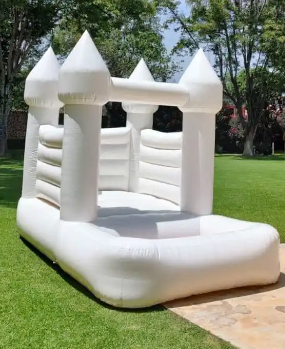 castillo-blanco-inflable Renta de castillo blanco